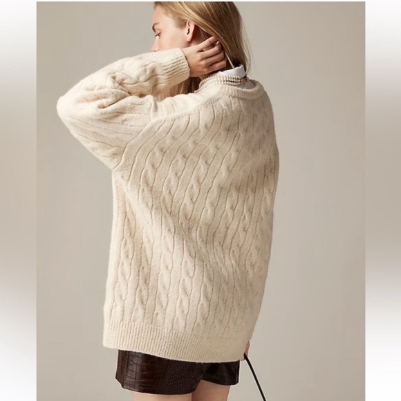 J. Crew relaxed stretch merino cable-knit sweater boyfriend fit 47588 - Picture 3 of 16